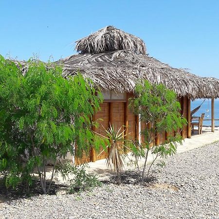 Oceanic Bungalows Los Órganos Kültér fotó