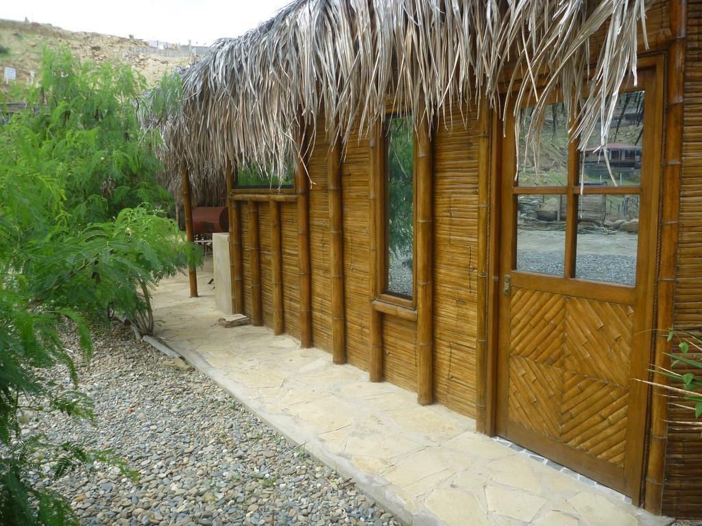 Oceanic Bungalows Los Órganos Kültér fotó
